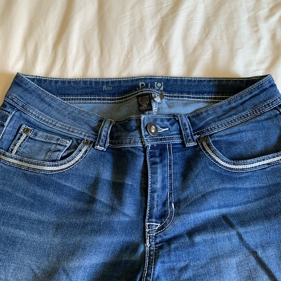 API Jeans - Picture 2 of 5